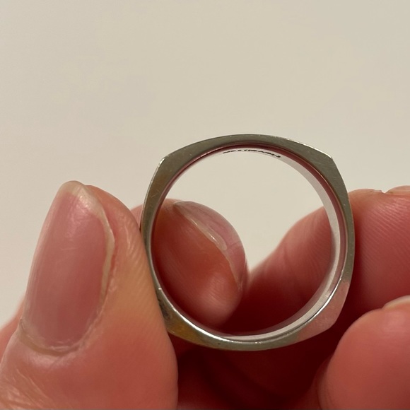 Novell Wedding Band 14K White Gold 7mm, size 8.5 - Picture 4 of 6